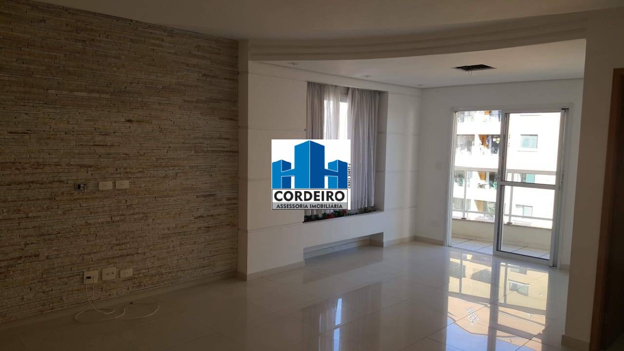 Apartamento à venda com 3 quartos, 134m² - Foto 1