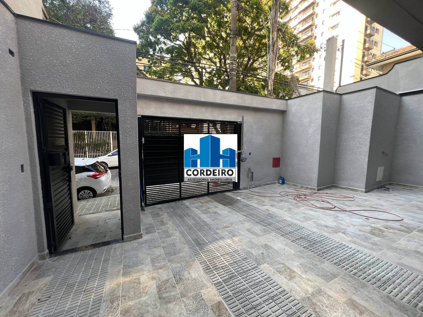 Apartamento à venda com 2 quartos, 90m² - Foto 25