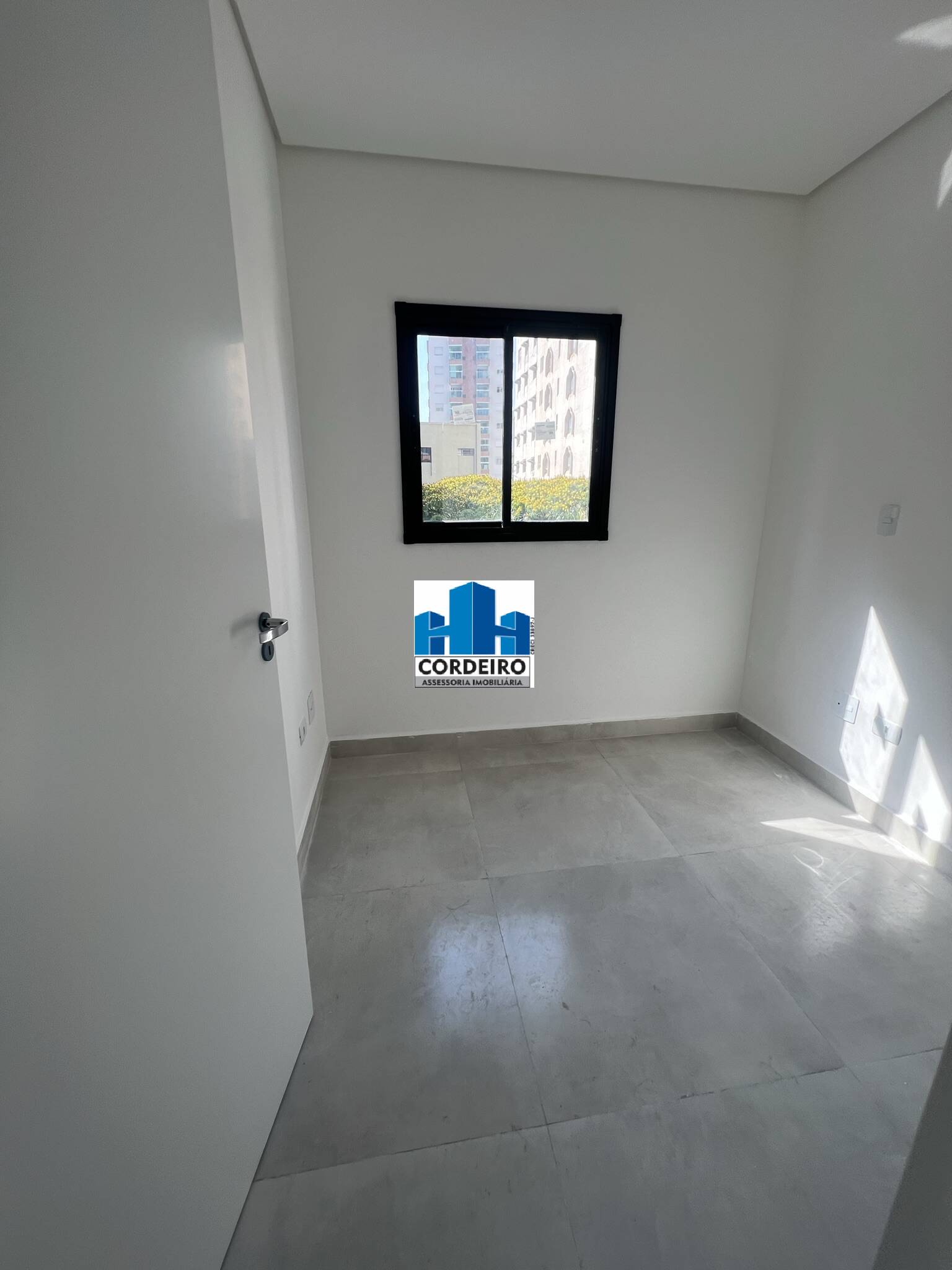 Apartamento à venda com 2 quartos, 90m² - Foto 5