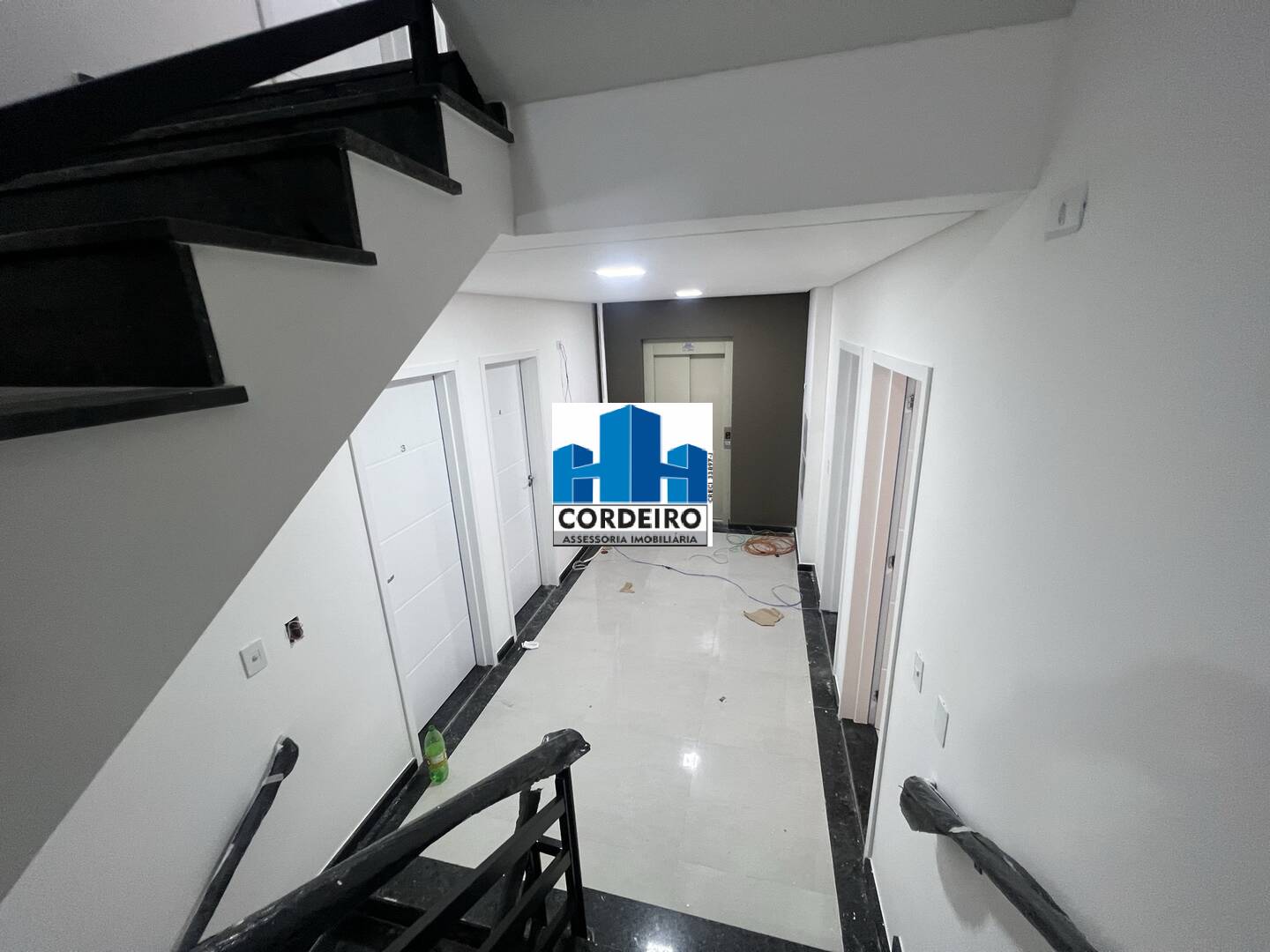 Apartamento à venda com 2 quartos, 90m² - Foto 19