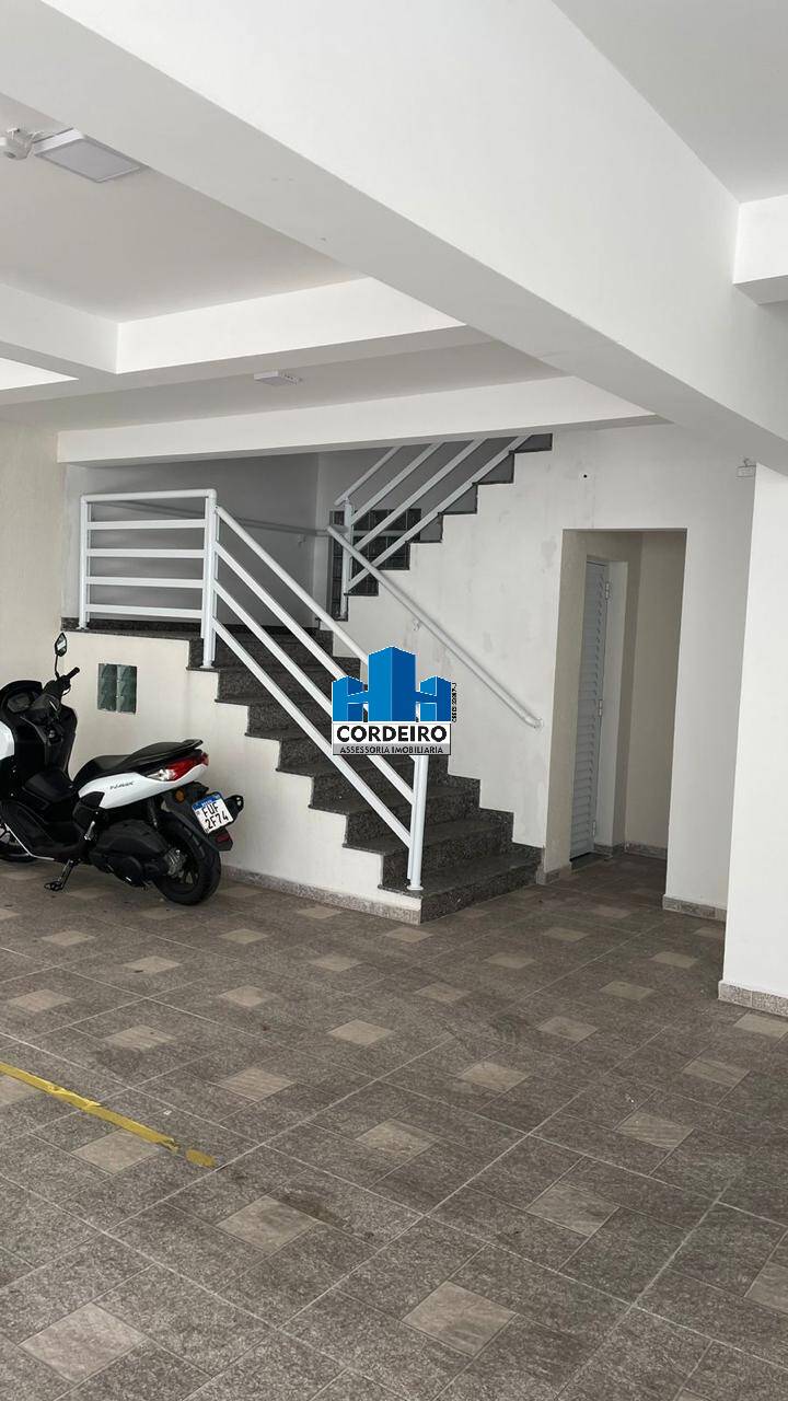 Cobertura à venda com 3 quartos, 90m² - Foto 2