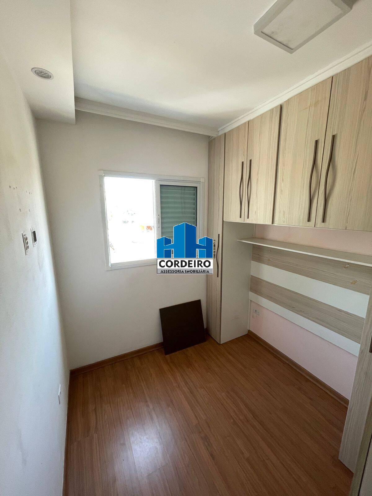 Apartamento à venda com 2 quartos, 90m² - Foto 2