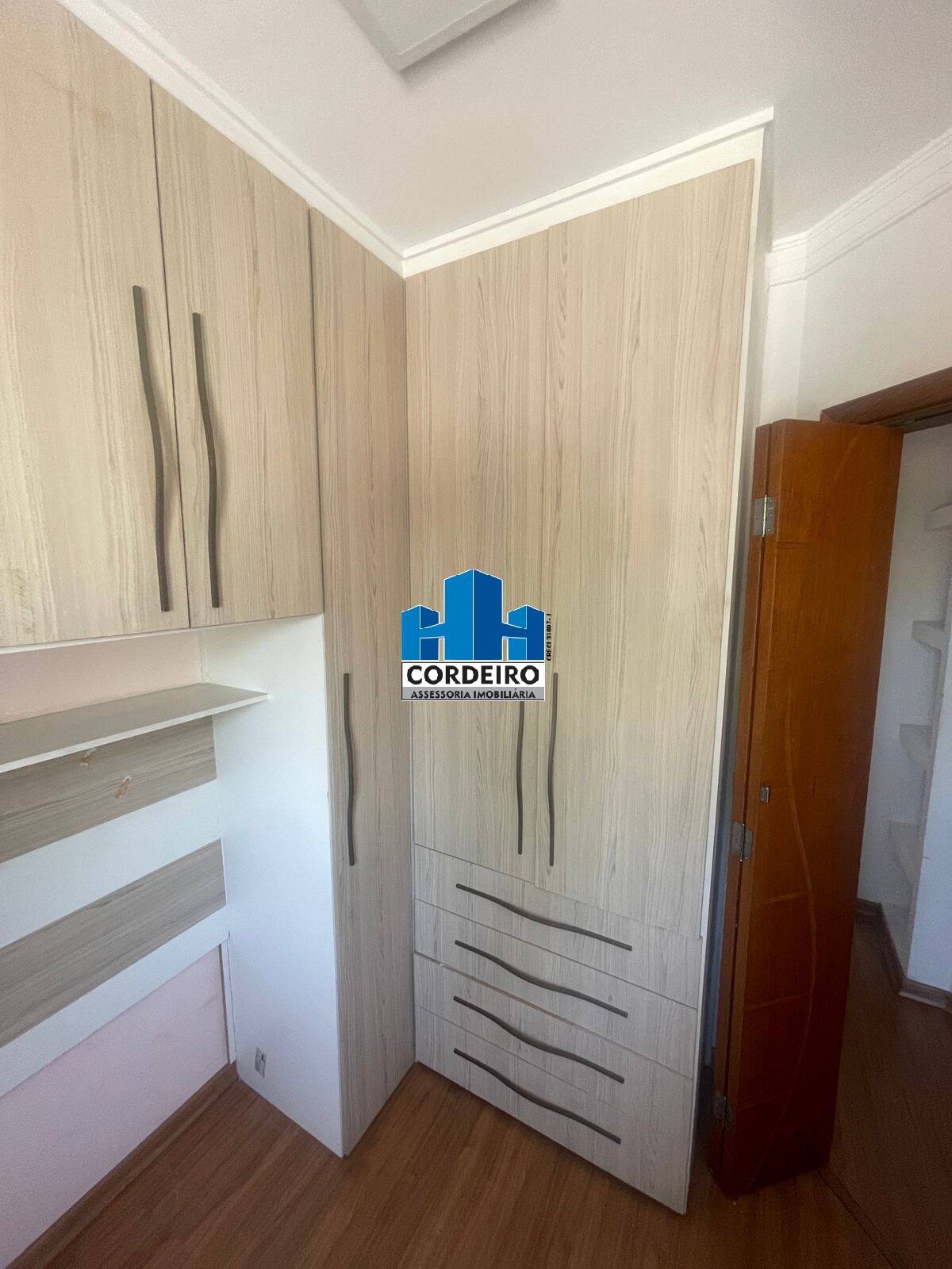 Apartamento à venda com 2 quartos, 90m² - Foto 3