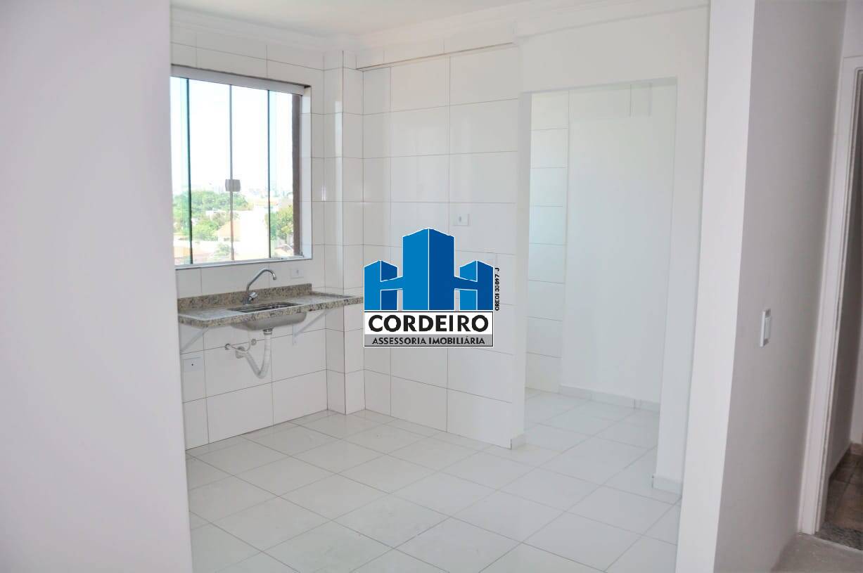 Apartamento à venda com 2 quartos, 62m² - Foto 9